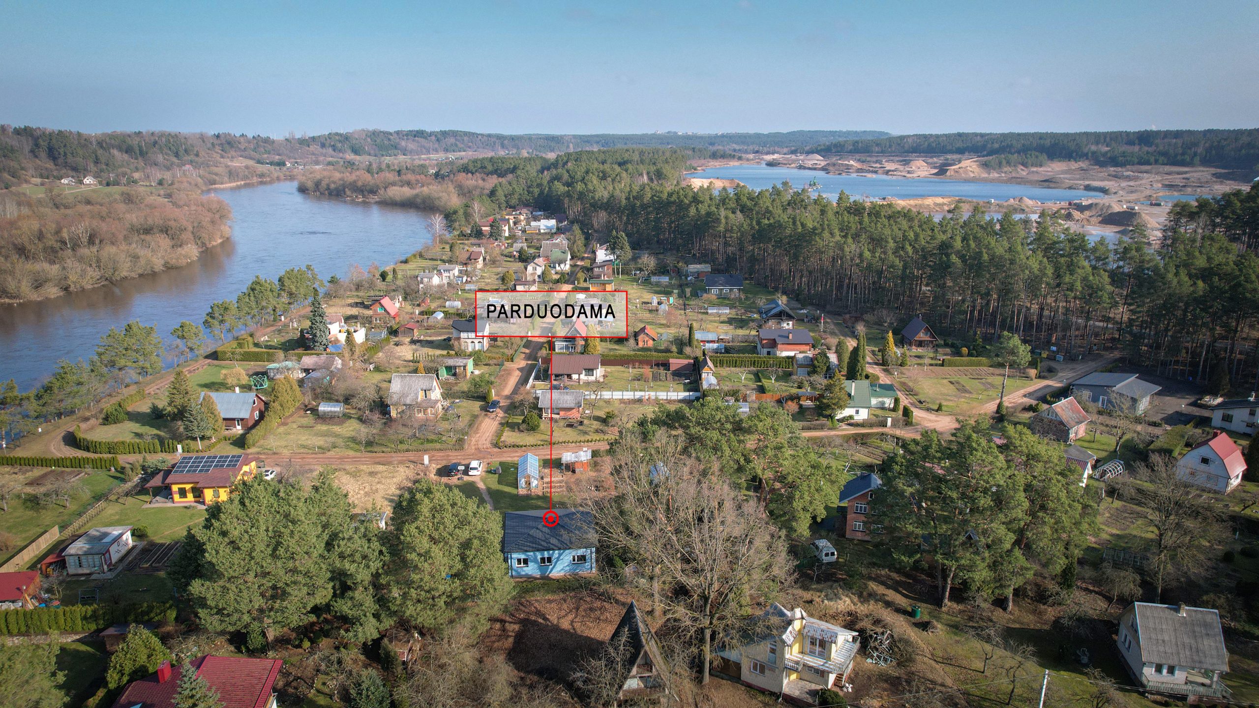 A+ klasės namas tarpe pušynų ir Neries (Salupiai)