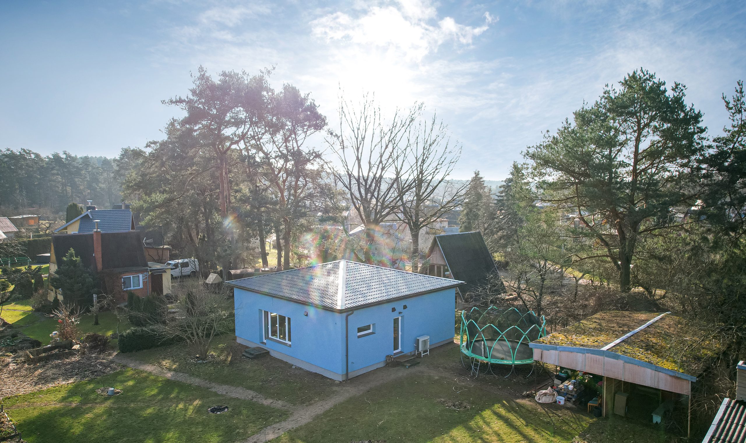 A+ klasės namas tarpe pušynų ir Neries (Salupiai)