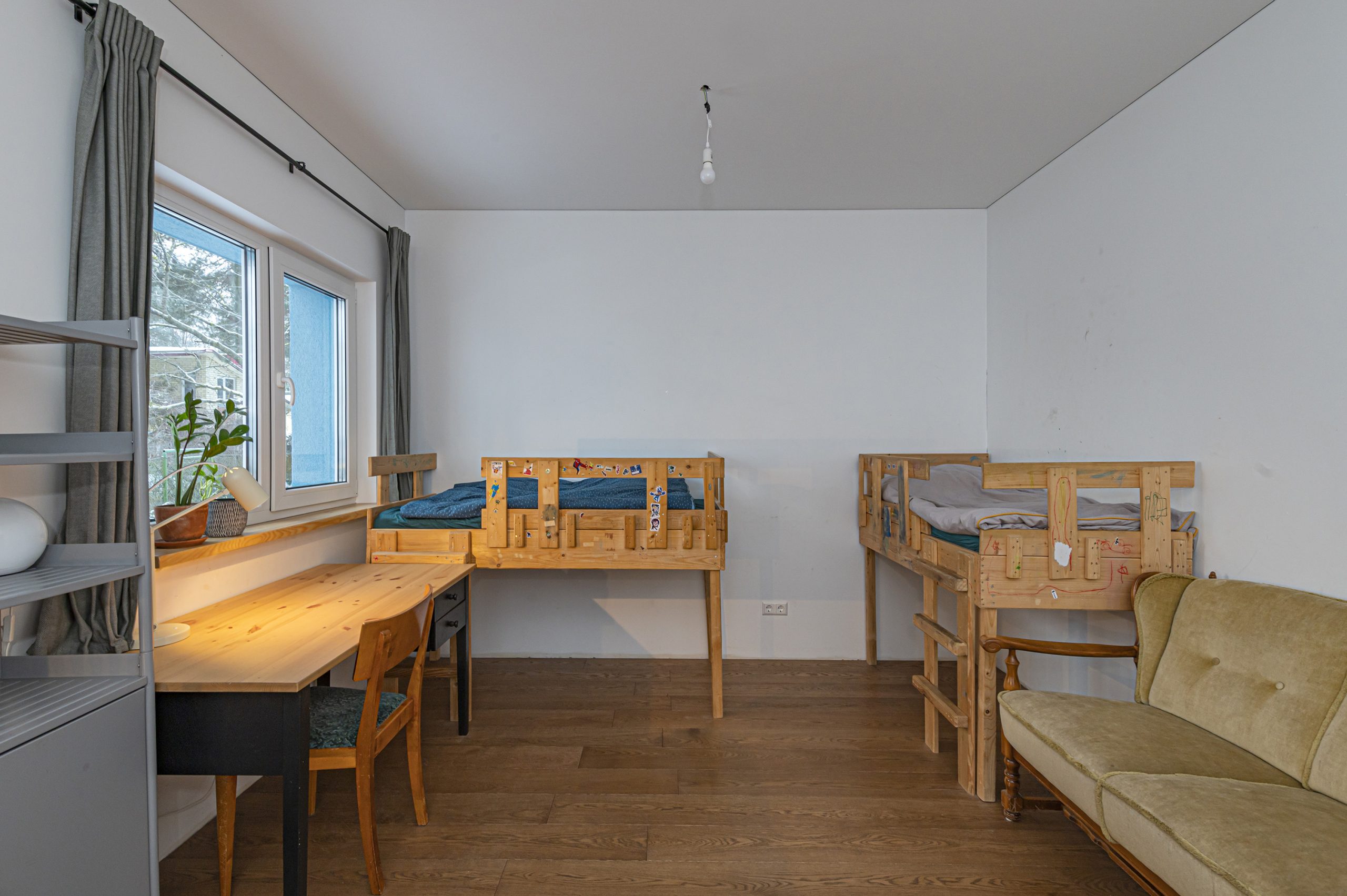 A+ klasės namas tarpe pušynų ir Neries (Salupiai)