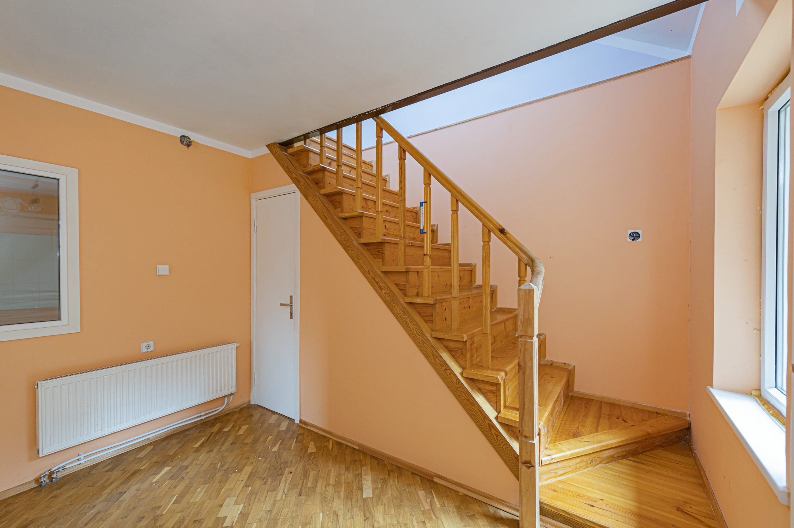 Labai tvarkingas sodo namas šalia miško (Bartoniai)!