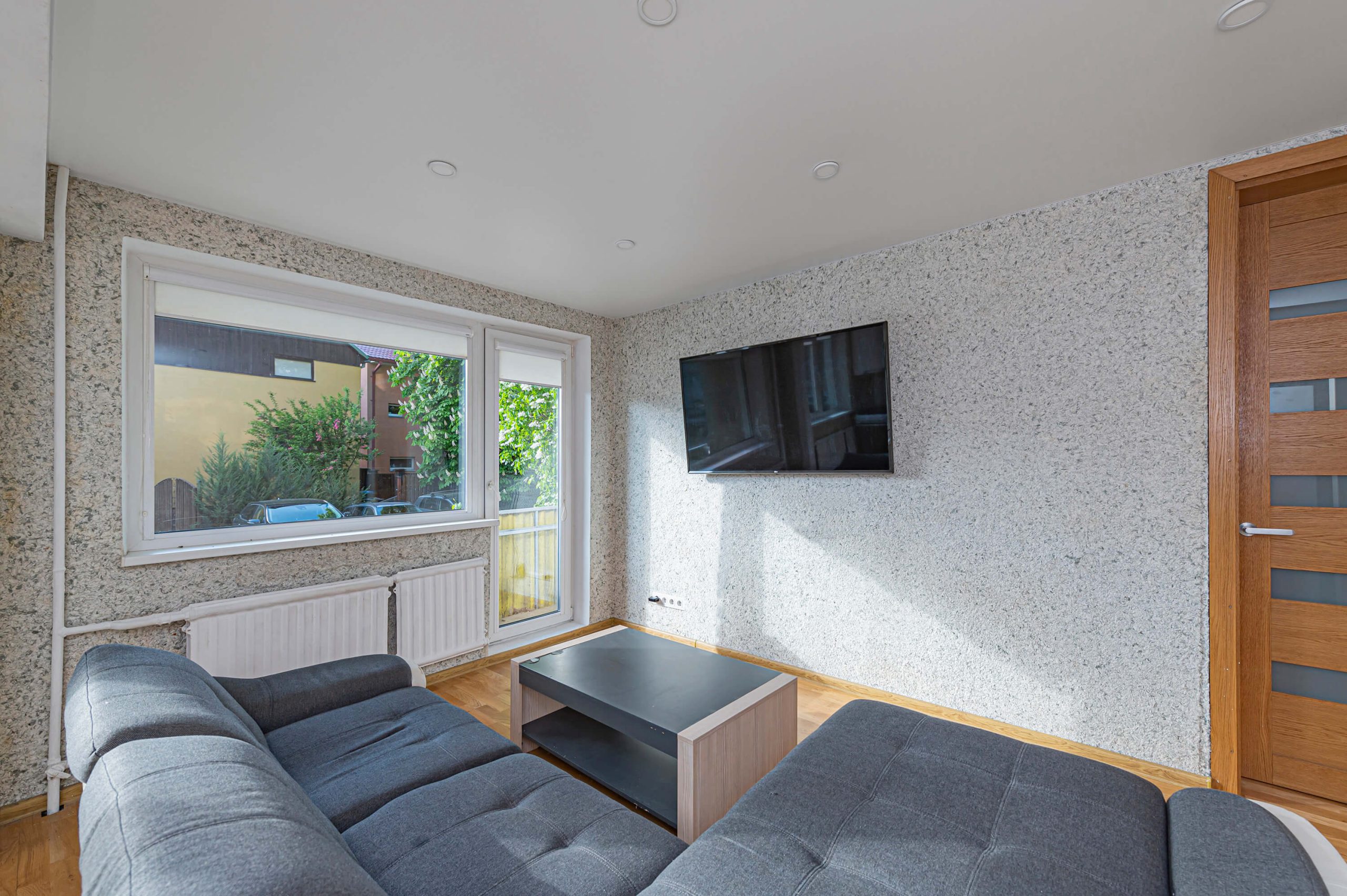 PARDUODAMAS DVIEJŲ KAMBARIŲ BUTAS