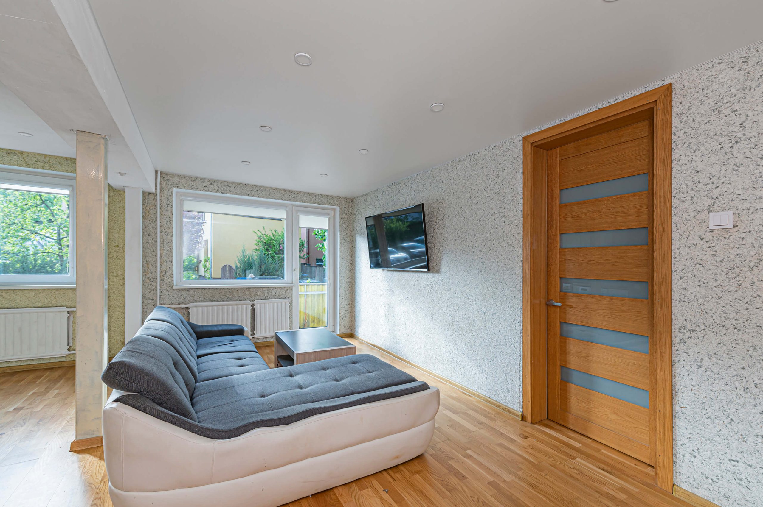 PARDUODAMAS DVIEJŲ KAMBARIŲ BUTAS