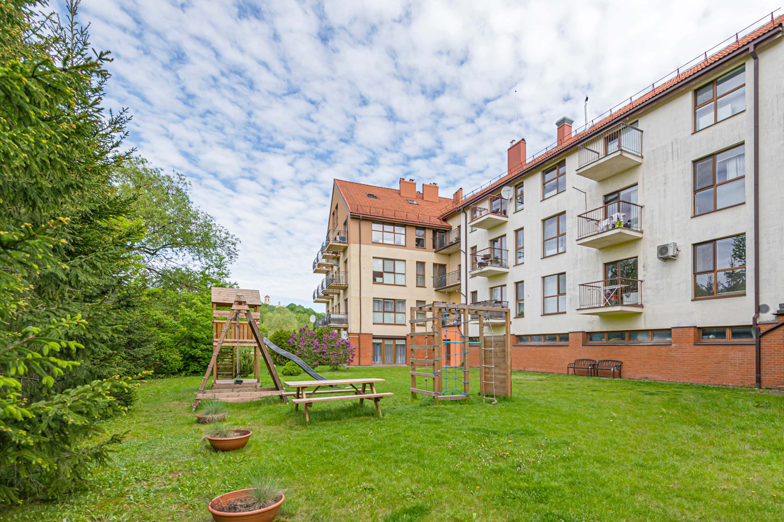 Parduodamas naujos statybos 3-jų kambarių butas Raudondvaryje!