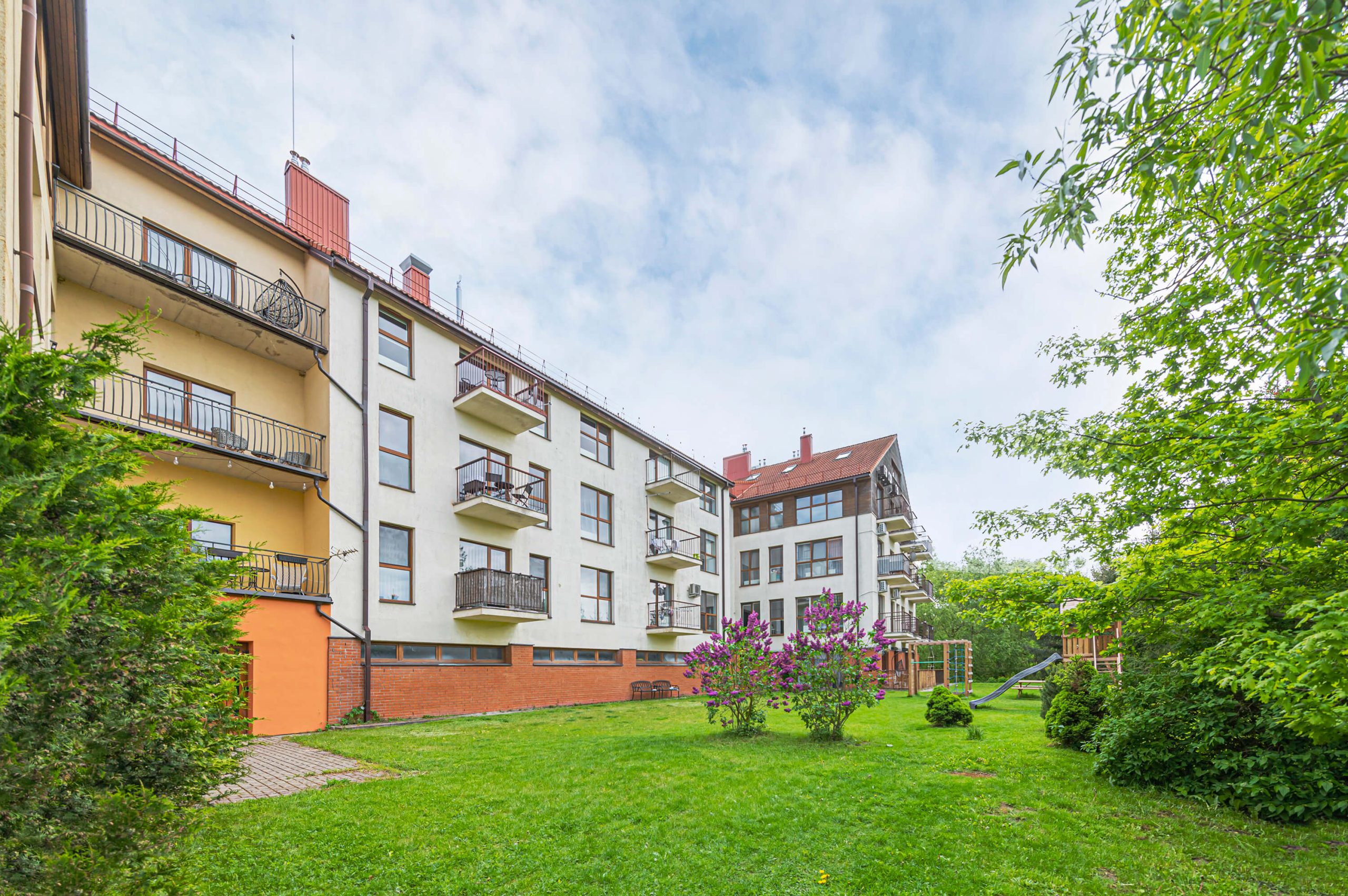 Parduodamas naujos statybos 3-jų kambarių butas Raudondvaryje!