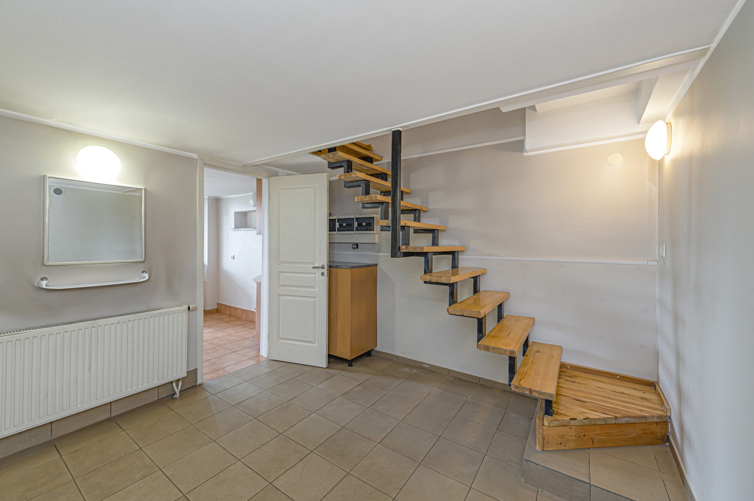 Labai tvarkingas sodo namas šalia miško (Bartoniai)!