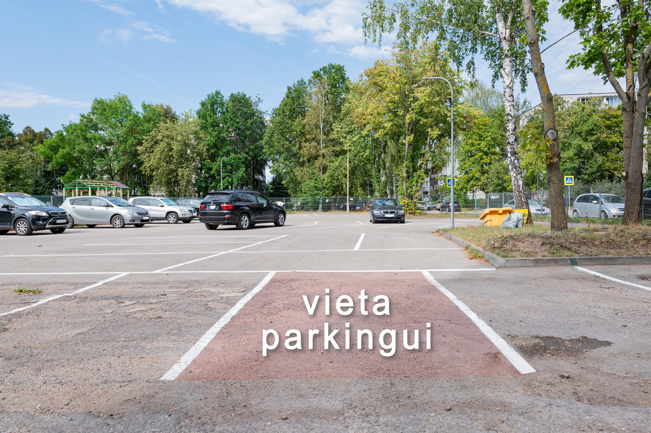 Trijų kambarių butas, besiribojantis su Dainavos parku!