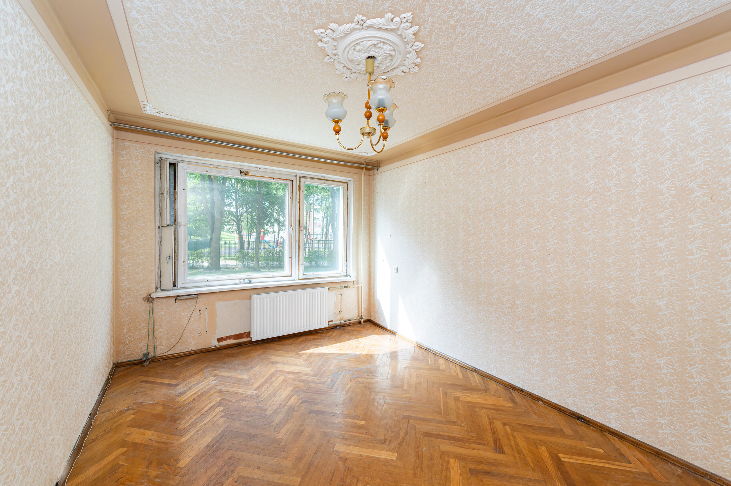 Trijų kambarių butas, besiribojantis su Dainavos parku!