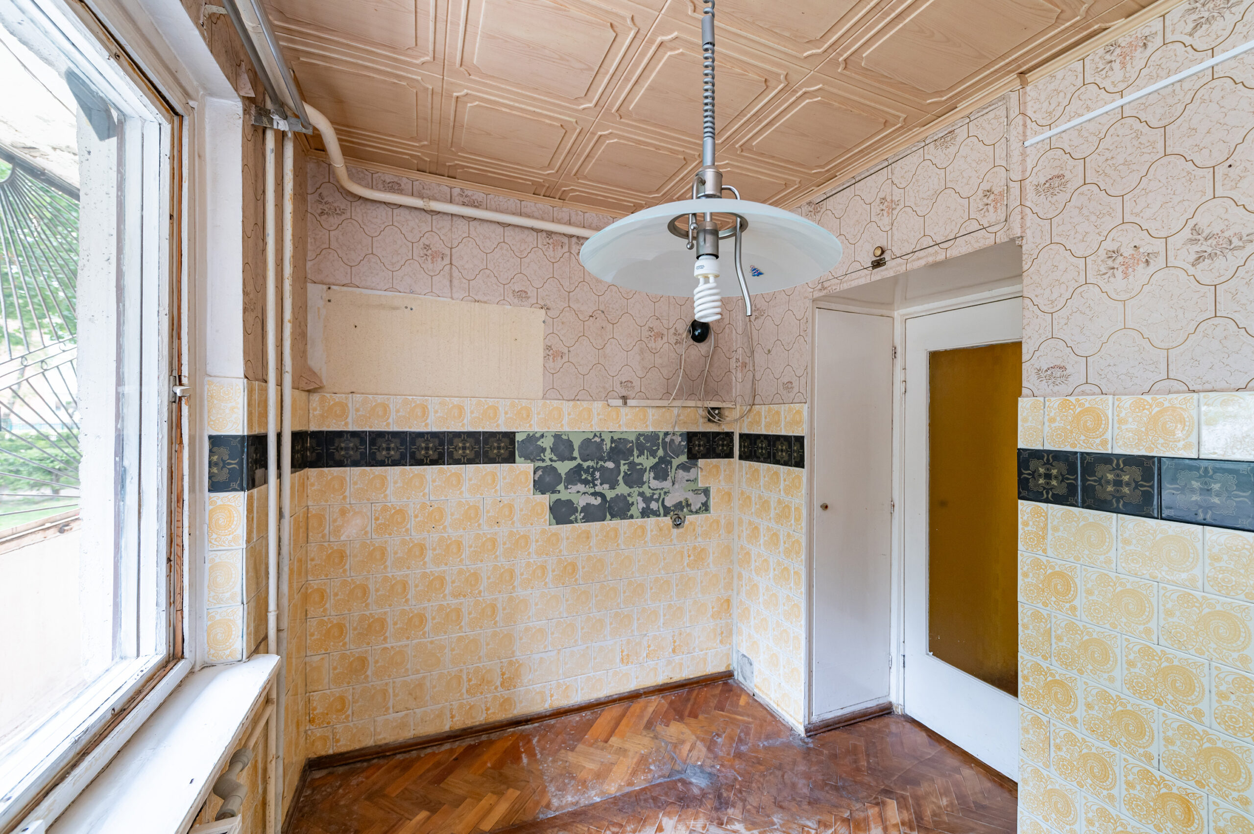 Trijų kambarių butas, besiribojantis su Dainavos parku!