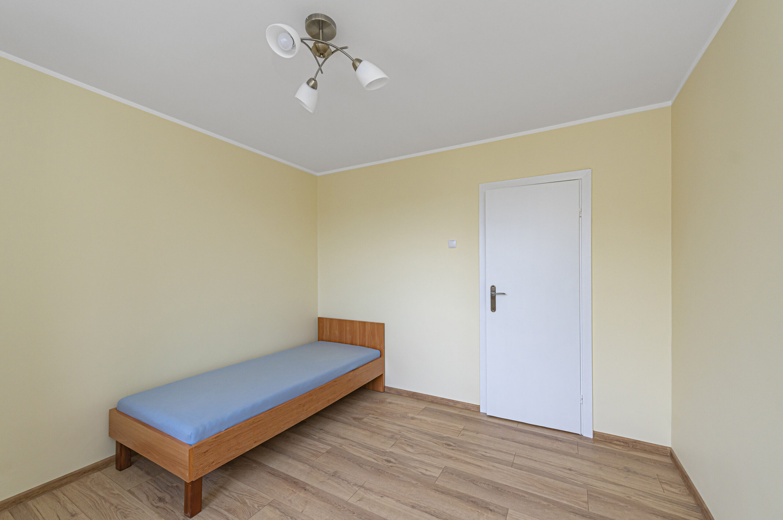 Parduodamas suremontuotas 2-jų kambarių butas renovuotame name!